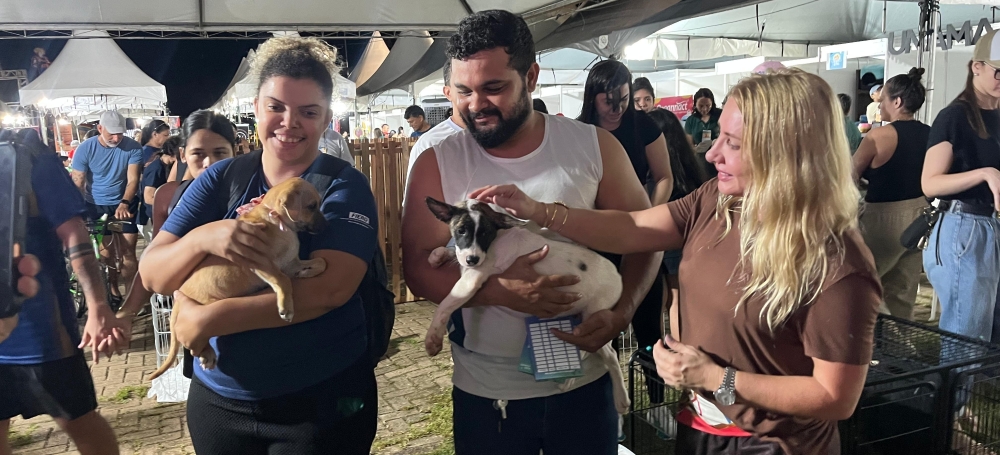 Ieda Chaves impulsiona empreendedorismo feminino e adoção de pets em Porto Velho
