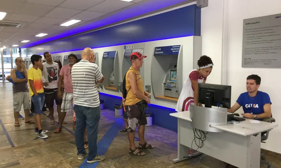 Saiba o que vai funcionar no feriadão do Dia do Trabalhador