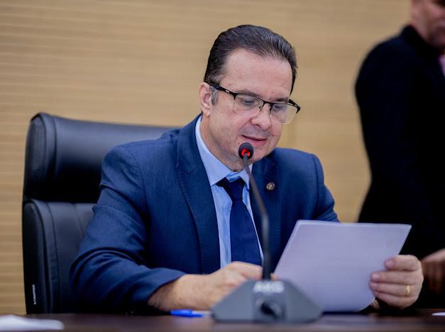 Alero aprova projeto do deputado Dr. Luís do Hospital que põe fim a taxa do CRLV