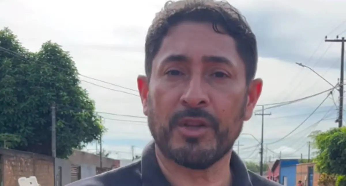 Vereador Márcio Pacele fiscaliza reta final de terraplanagem no bairro Igarapé
