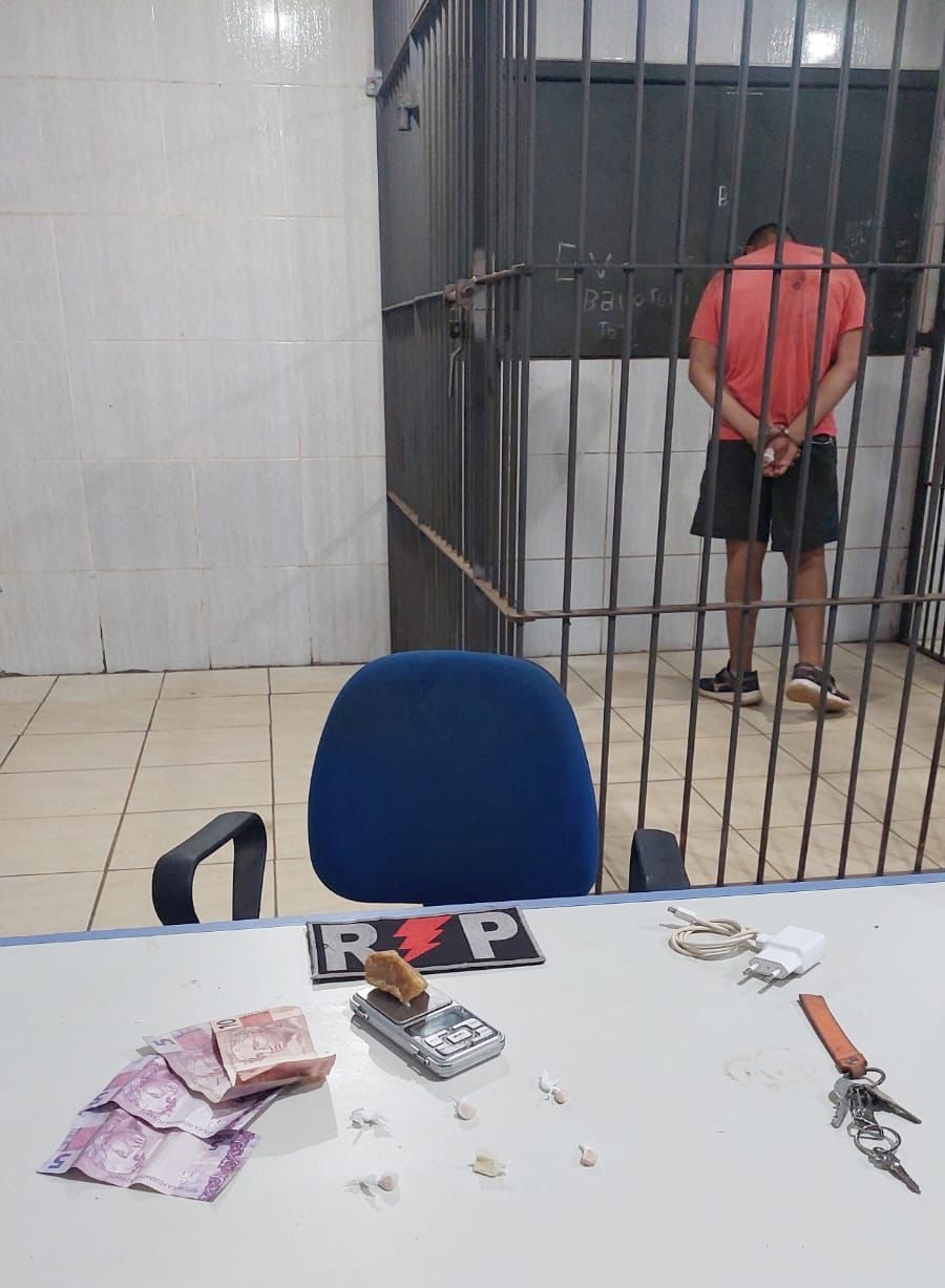 Conhecido como Portuga do CV é preso com drogas após tentar fugir e resistir à abordagem em Porto Velho