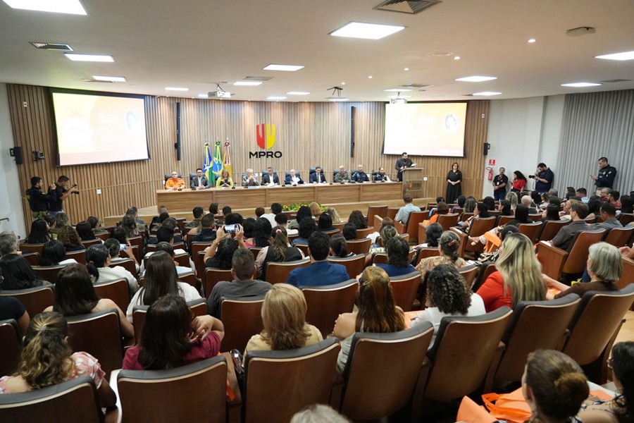 Maio Laranja mobiliza rede de proteção contra violência infantil, em Porto Velho
