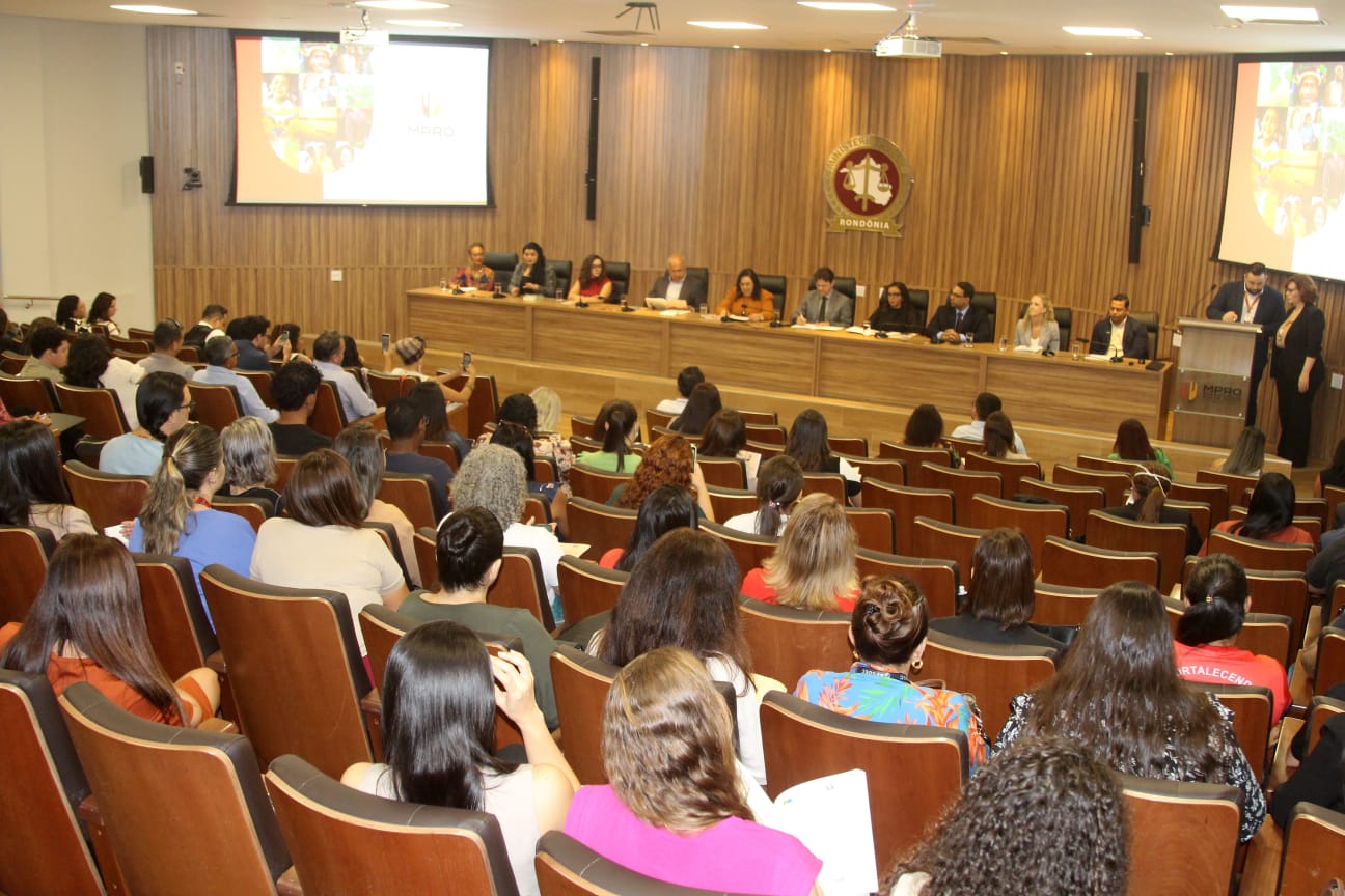 Combate à violência infantil ganha reforço em evento no MP/RO
