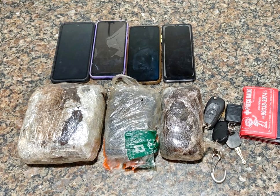 PM apreende mais de 2 kg de haxixe e desmonta esquema de tráfico em Cacoal