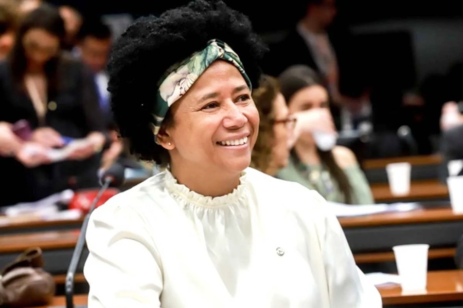 Sílvia Cristina destina R$ 900 mil para fortalecer o trabalho realizado por entidades em Ariquemes
