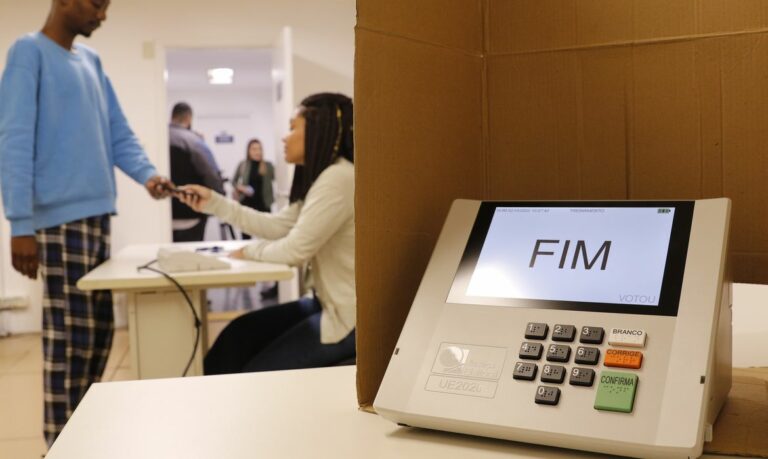Manter candidata inviável na cota de gênero caracteriza fraude eleitoral
