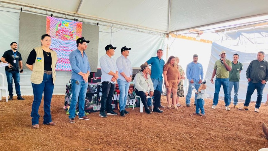 Produtores participam de Dia de Campo sobre cafeicultura em Castanheiras