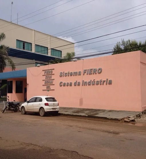 Fim da “taxa da blusinha” pode aprofundar crise da indústria nacional, diz FIERO