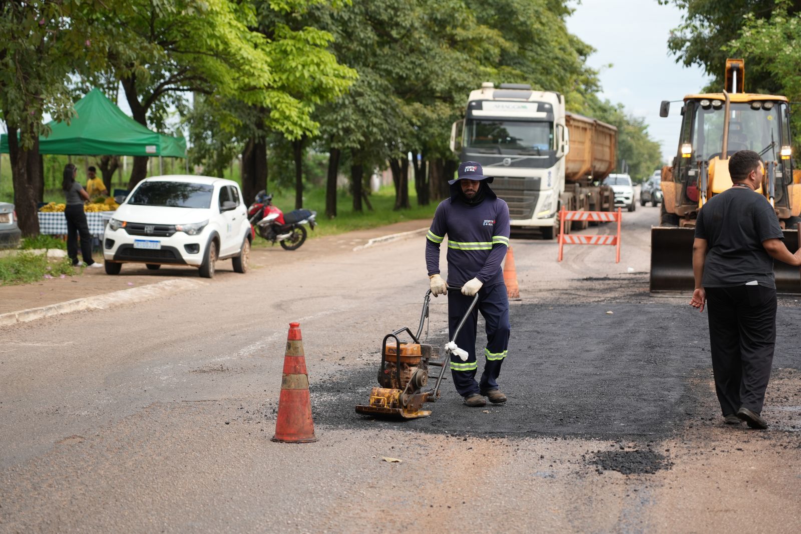 Prefeitura de Porto Velho realiza manutenção e recuperação da avenida Imigrantes
