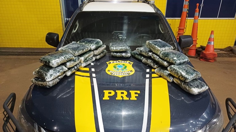 PRF em Rondônia apreende mais de 13 kg de substância análoga à skunk na BR-364