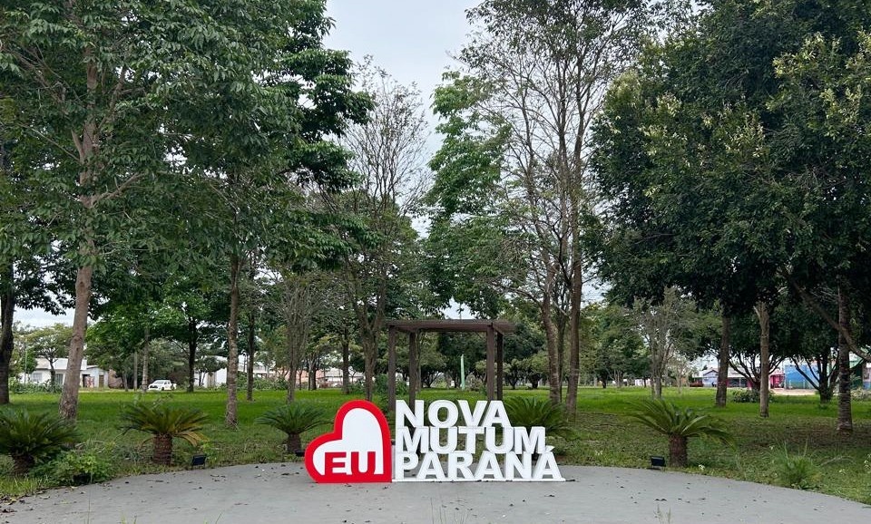 Nova Mutum Paraná recebe grande ação de podas e arborização urbana em diversos pontos da comunidade