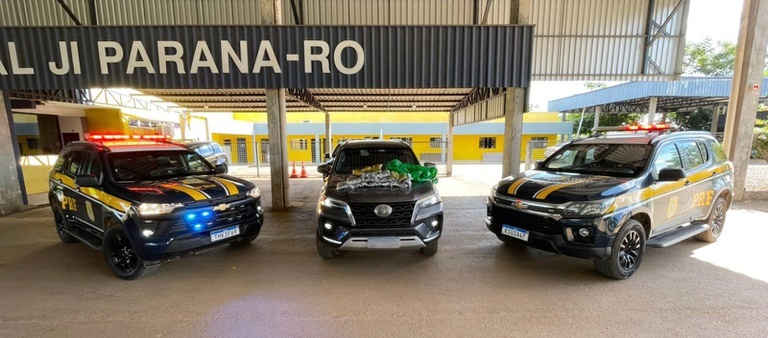 PRF intercepta carregamento de haxixe na BR-364 e prende três pessoas em Ji-Paraná