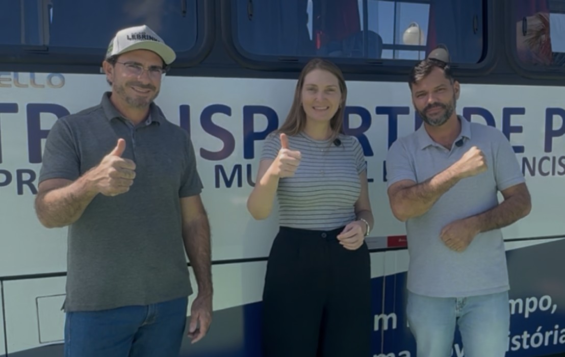 Deputada Gislaine Lebrinha destina micro-ônibus para a saúde de São Francisco
