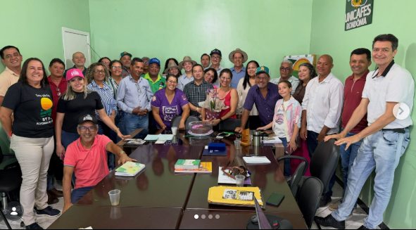Deputada Cláudia de Jesus participa de encontro com lideranças do campo