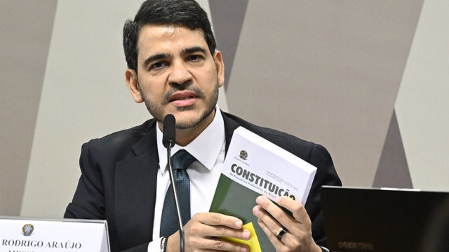 Presidente Lula diz que vai reenviar ao Senado indicação de Jorge Messias ao STF
