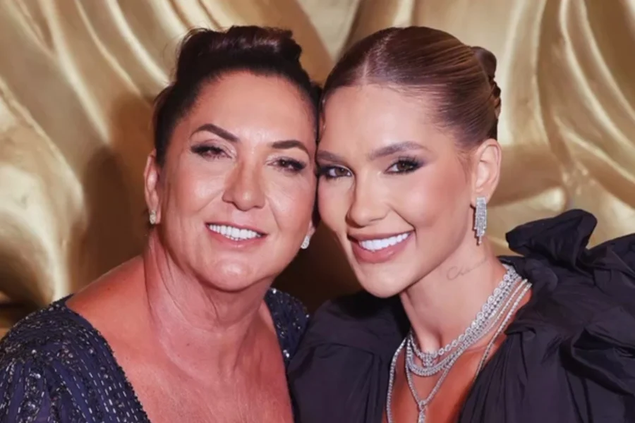 Mãe de Virginia Fonseca pede respeito e diz que filha foi agredida no Maracanã
