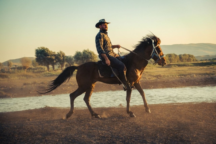 Como escolher acessórios country masculinos para diferentes ocasiões
