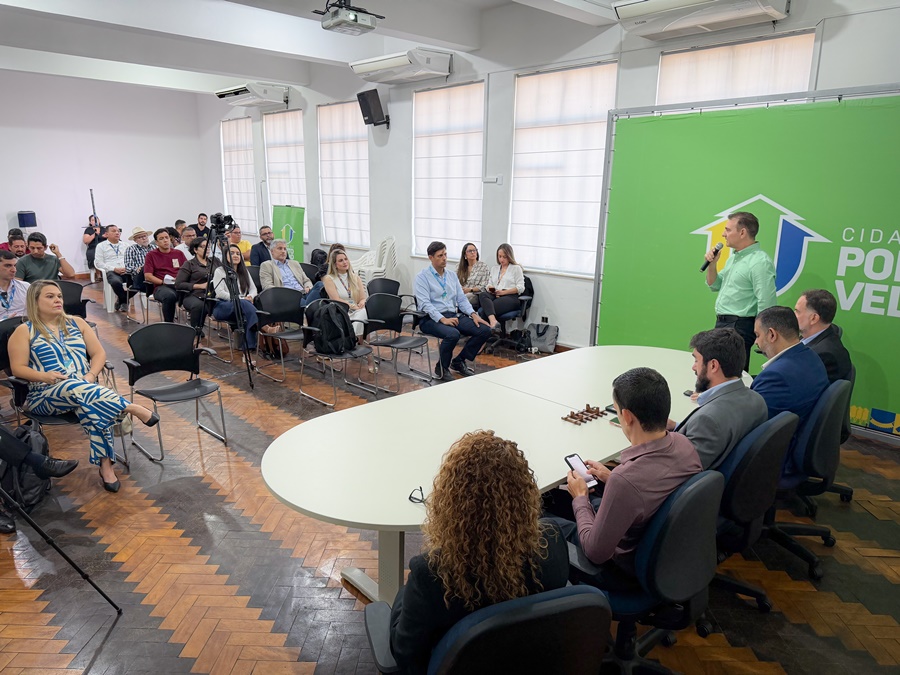 Audiência pública apresenta projeto para construção de 20 novas unidades de educação infantil