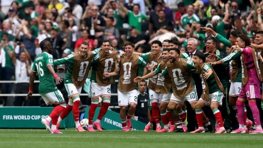 México abre 2 a 0 contra África do Sul na abertura da Copa do Mundo