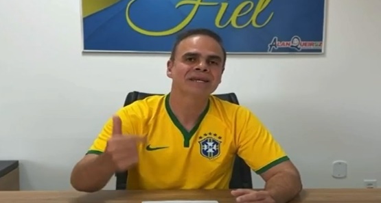 Projeto de Alan Queiroz permite compra de material didático com cartão escolar