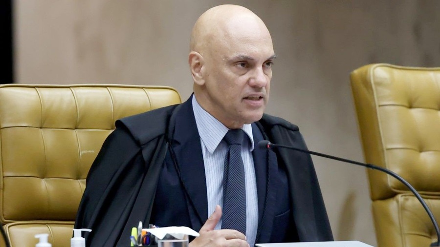Moraes nega pedido para adiar julgamento de Eduardo
