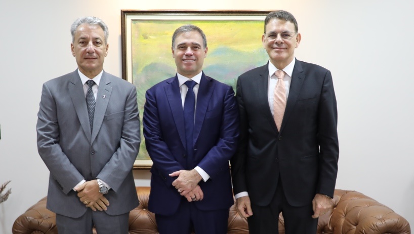 Ministro André Mendonça é recebido por desembargadores do TJRO