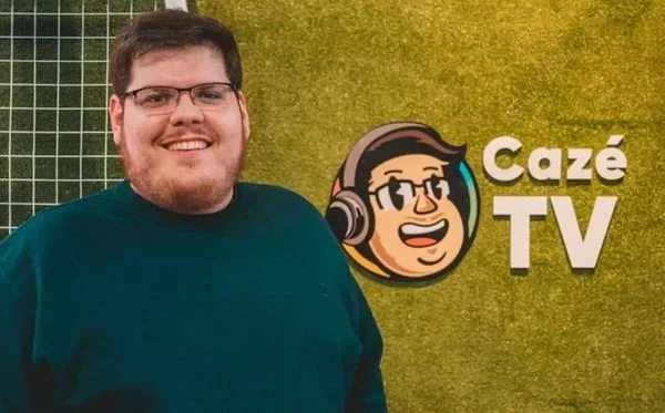 Com todos os jogos da Copa, Cazé TV explode em audiência e se torna fenômeno mundial