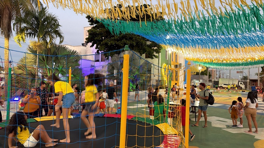 Rua de Lazer transforma Rua do Hexa em grande espaço de diversão
