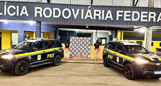 PRF intercepta quase 80 kg de cocaína em ônibus na BR-364 e prende suspeito