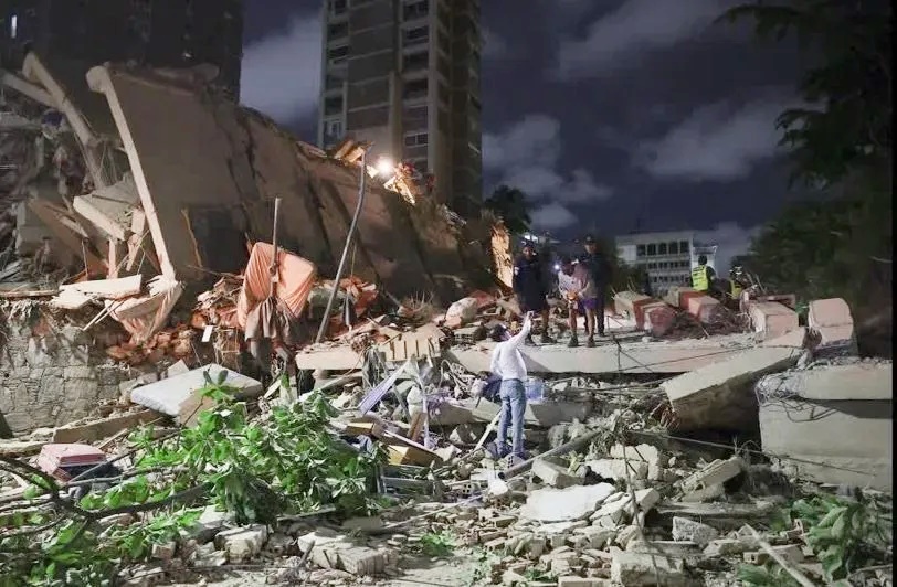 Buscas na Venezuela chegam ao terceiro dia e número de mortos passa de 900