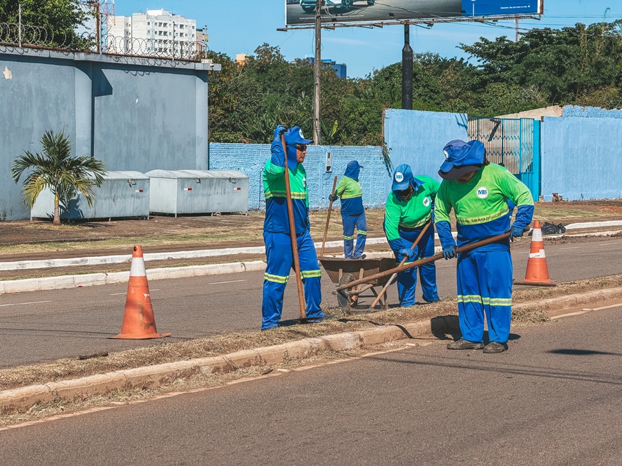 Semana fecha com limpeza, roço e recolhimento em pontos de Porto Velho

