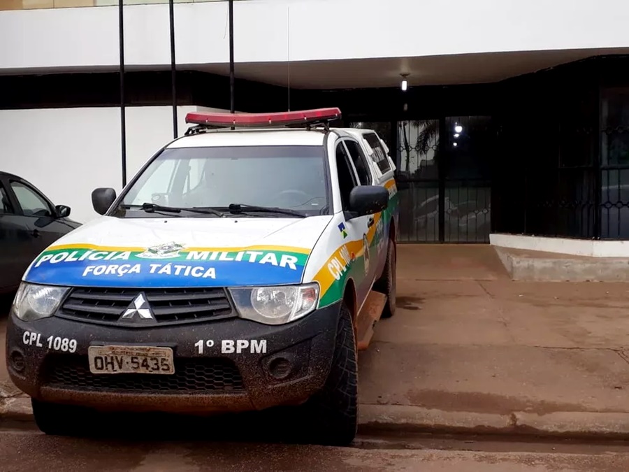 Jovem encontrado morto com mãos e pés amarrados era foragido da Colônia Penal