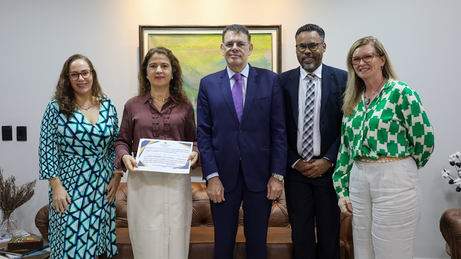Desembargadora Inês Moreira recebe título de Cidadã Honorária de Porto Velho
