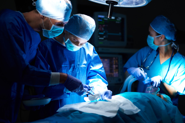 Indicação médica basta para plano custear cirurgia de redesignação
