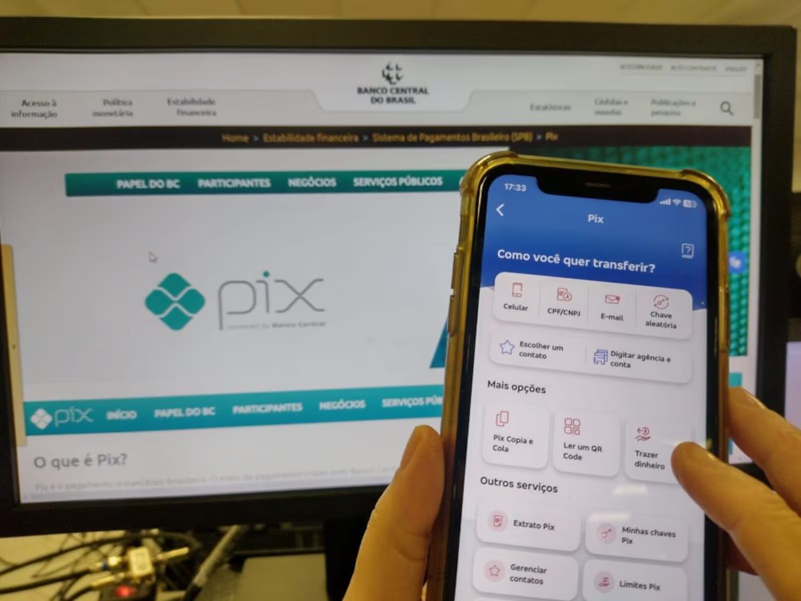 Pix em conta-salário será regulamentado pelo Banco Central; entenda