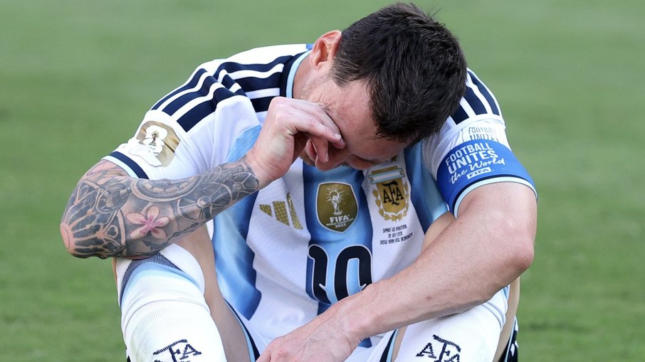 Messi quebra o silêncio após vice da Argentina: "Dor imensa"
