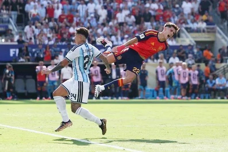 Fifa vai investigar comportamento da Argentina pós-derrota na final da Copa