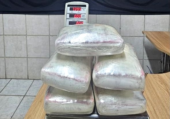 PF prende mulher com cerca de 7 kg de skunk no Aeroporto de Porto Velho