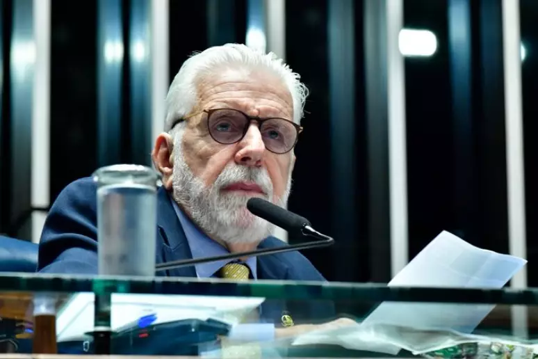 Polícia Federal intima Jaques Wagner, ex-líder do governo Lula, a depor sobre caso Master