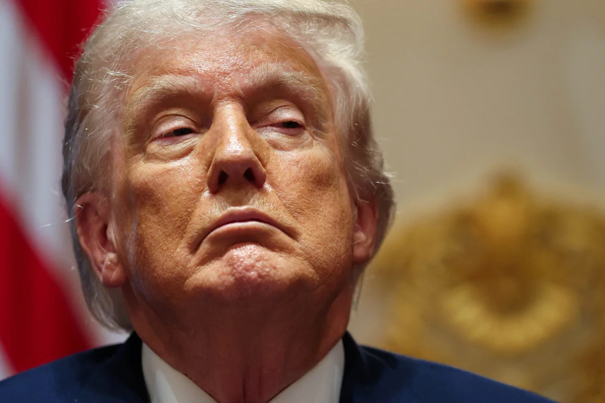 Presidente Donald Trump diz que EUA vai intervir se Houthis bloquearem o Mar Vermelho
