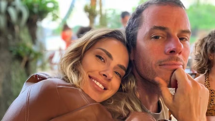 Carolina Dieckmmann revela que parou de manter relações sexuais com atual marido