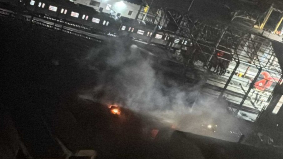 Pane elétrica paralisa operações de trem em São Paulo na manhã desta quinta-feira, 23
