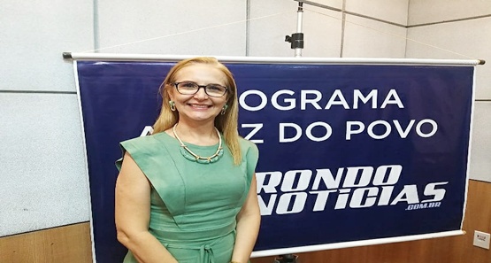 "Hoje o aluno bate no professor", afirma docente ao discutir os desafios da educação
