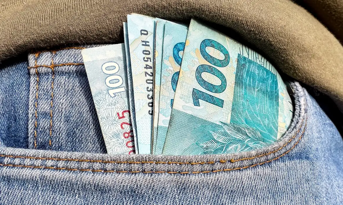 138 milhões de trabalhadores receberão R$ 13 bilhões de lucros até 31 de agosto