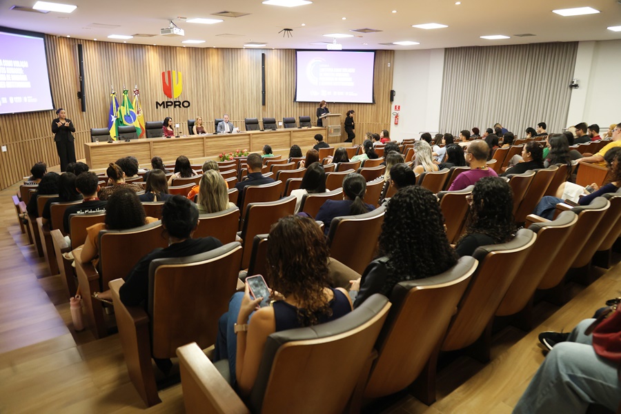 MPRO defende direito de pessoas LGBTQIAPN+ à vida sem discriminação

