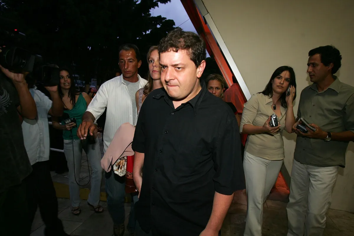 Advogado de Lulinha se reuniu com ministro da Justiça para tratar do caso: "Escândalo" 