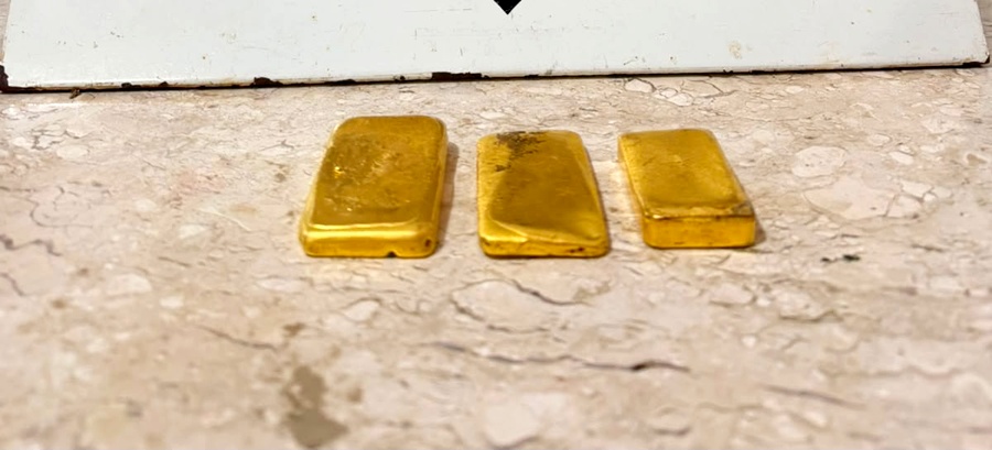 Fiscalização encontra 1,2 kg de ouro escondido com motorista e termina em prisão em RO
