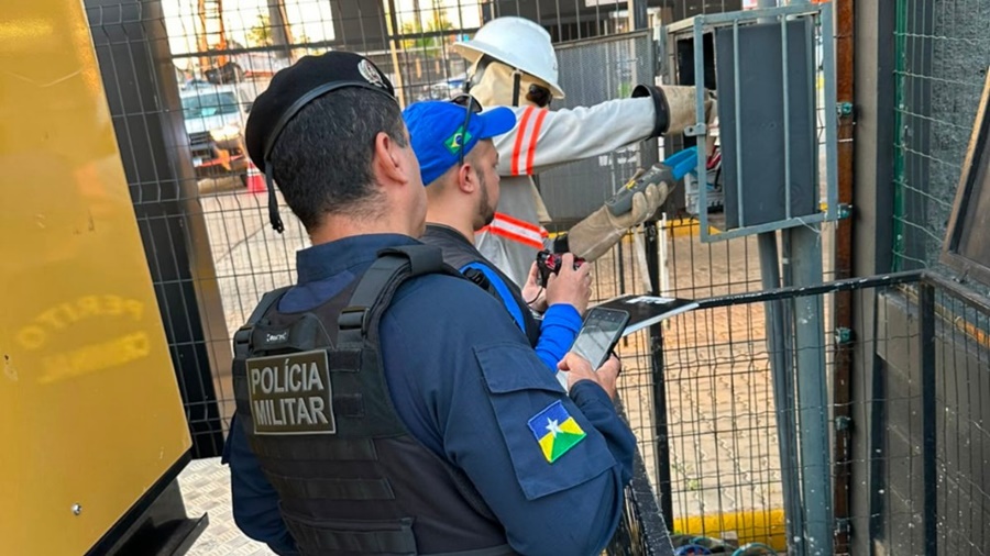 Duas madeireiras são flagradas com furto de energia no interior de Rondônia