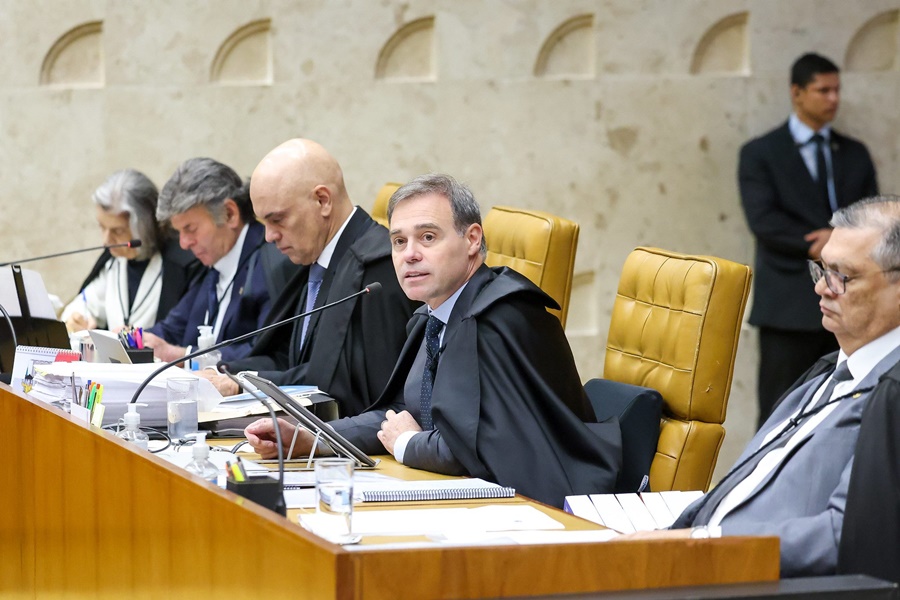 Entenda a origem do embate entre Mendonça, do STF, e a cúpula da PF