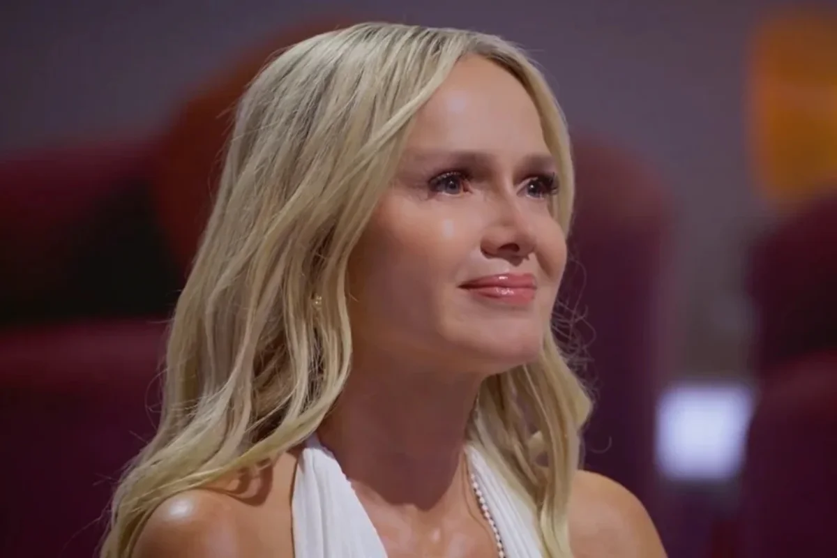 Apresentadora Eliana celebra 21 anos no ar após polêmica com Carol Lekker do SBT